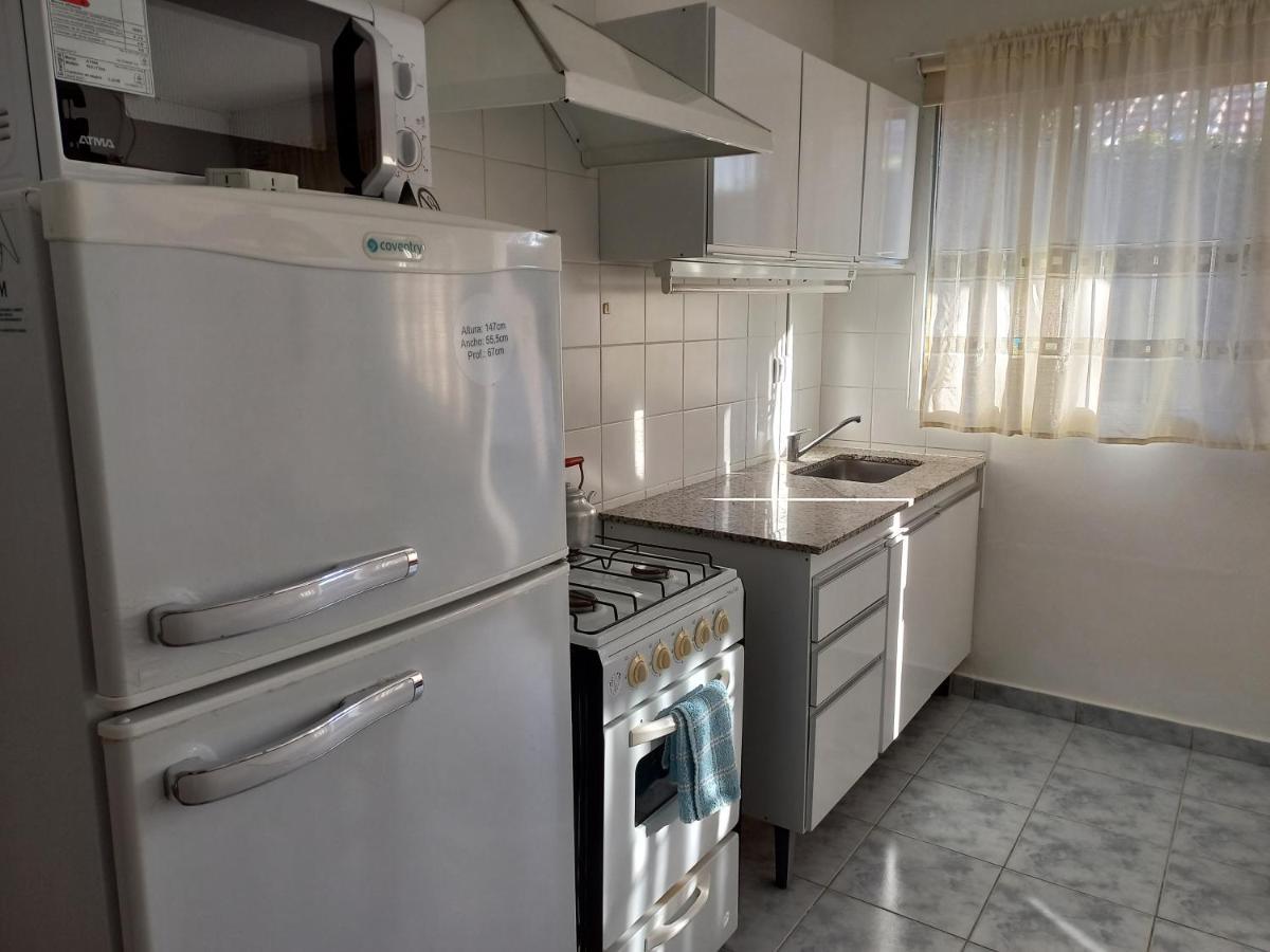 Posada Del Sol Apartment Пуерто Мадрин Екстериор снимка